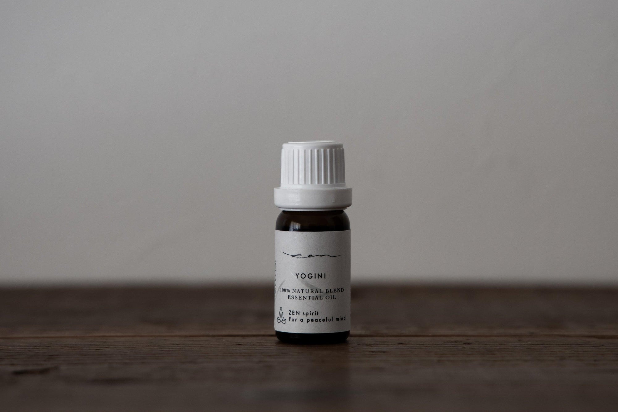 ブレンドエッセンシャルオイル YOGINI（ヨギーニ） 10ml - ZEN